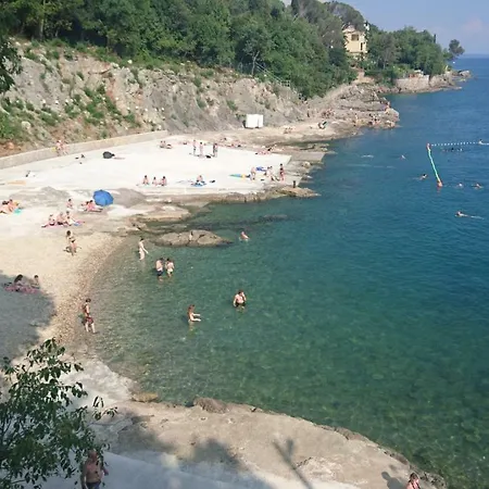 Dada Διαμέρισμα *